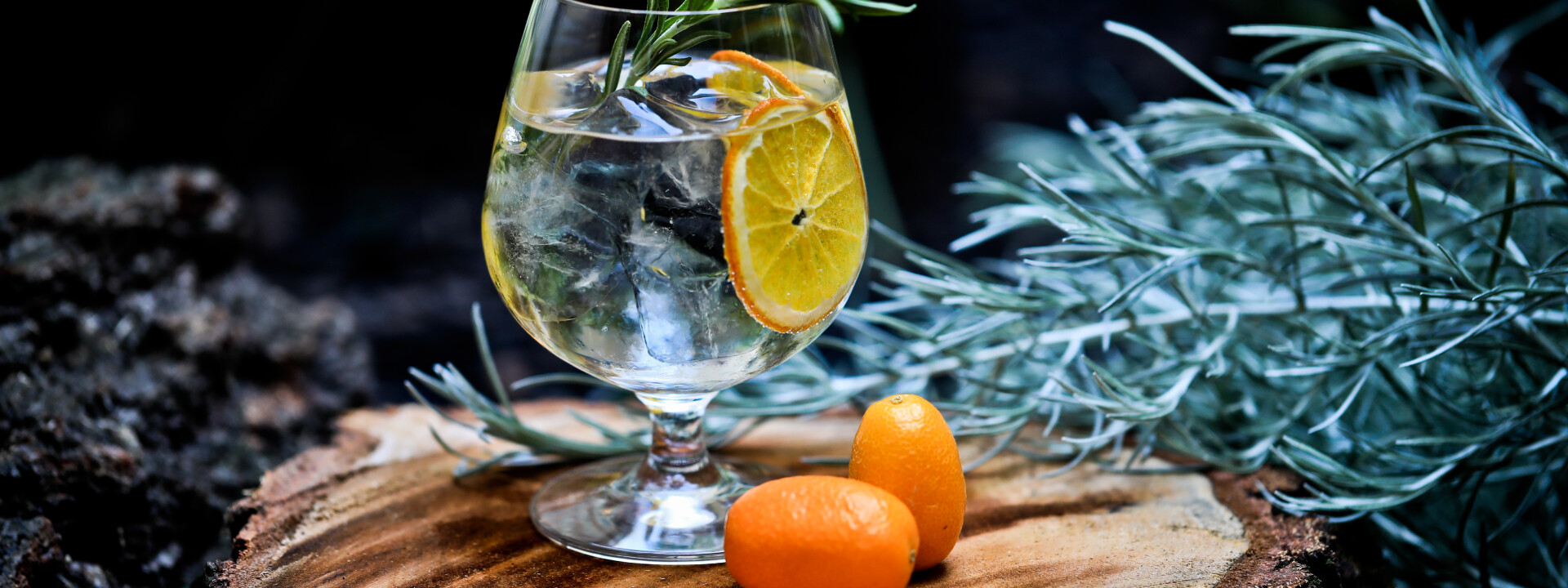 Happy Hour v Botanique Bistro & Bar